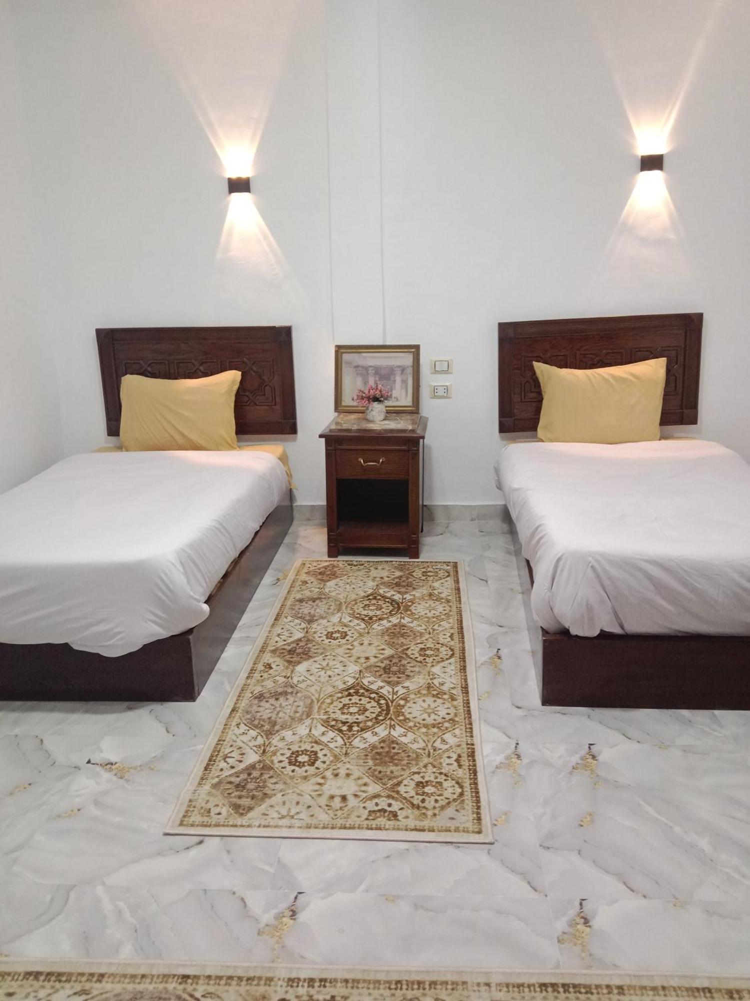 Abo Stait - Pyramid View Homestay Kafrat al Jabal Bagian luar foto