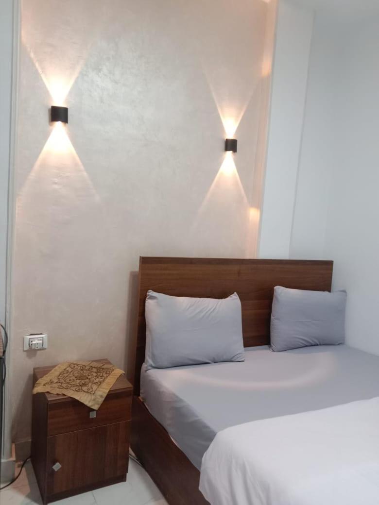 Abo Stait - Pyramid View Homestay Kafrat al Jabal Bagian luar foto