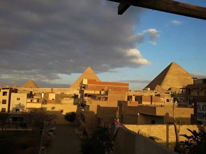 Abo Stait - Pyramid View Homestay Kafrat al Jabal Bagian luar foto